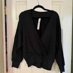 Lululemon long sleeves wrap style top